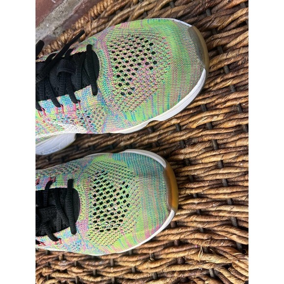 Women’s NIKE FLYKNIT ZOOM 8.5 - Picture 5 of 10